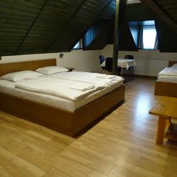 Triple rooms