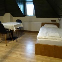 Triple rooms