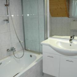 Panoráma 2. apartman fürdőszoba