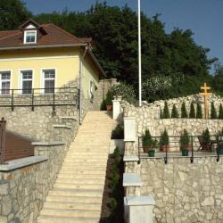 Panoráma 2. apartman feljárat az épülethez
